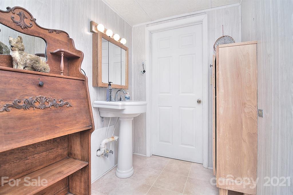 772 North Drexel Road Morganton, NC 28655 - Photo 28 of 48 Gallery Image 28