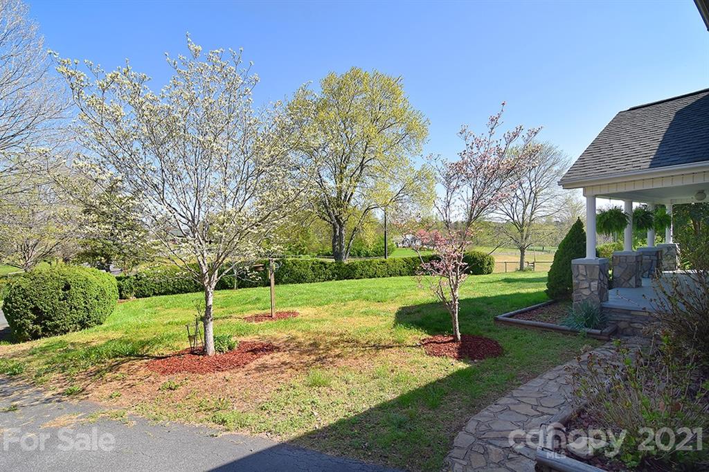 772 North Drexel Road Morganton, NC 28655 - Photo 6 of 48 Gallery Image 6