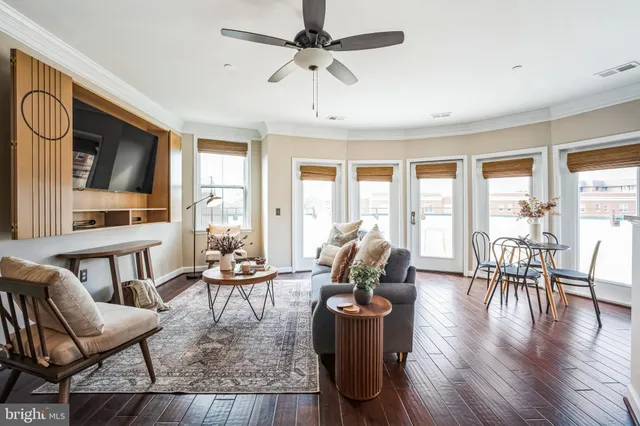 $3,250 | 2101 North Monroe Street, Unit 401, Arlington, VA 22207