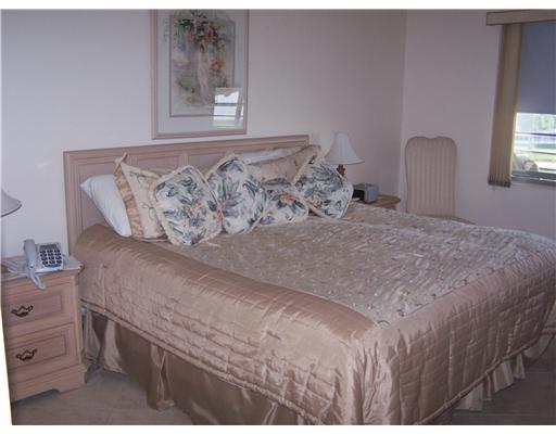 4058 Cornwall C, Unit 4058 Boca Raton, FL 33434 - Photo 6 of 8 Additional Photo