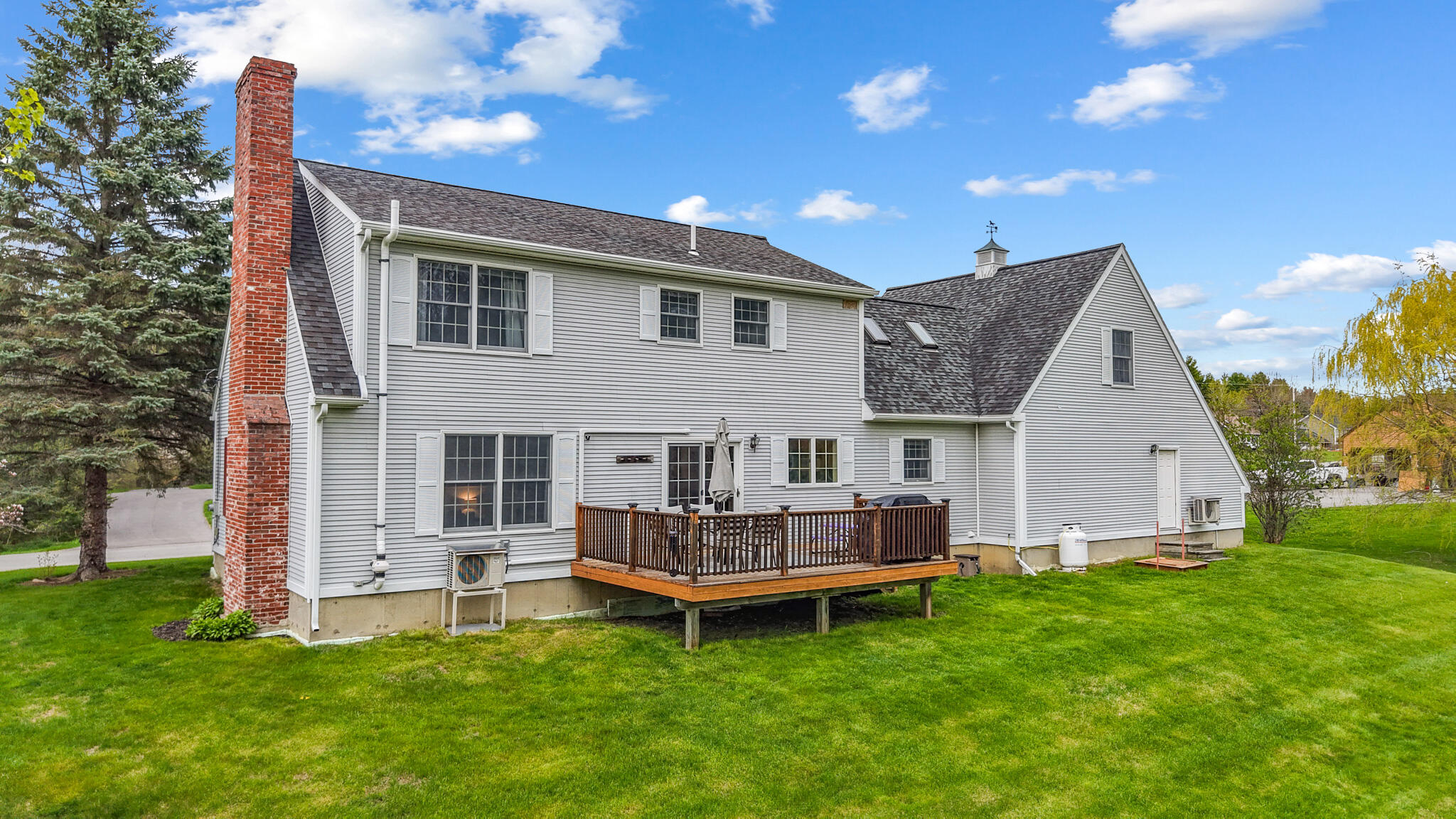 23 Frances Drive Hampden, ME 04444 - Photo 3 of 39 dji_fly_20260511_165026_0923_17785327206