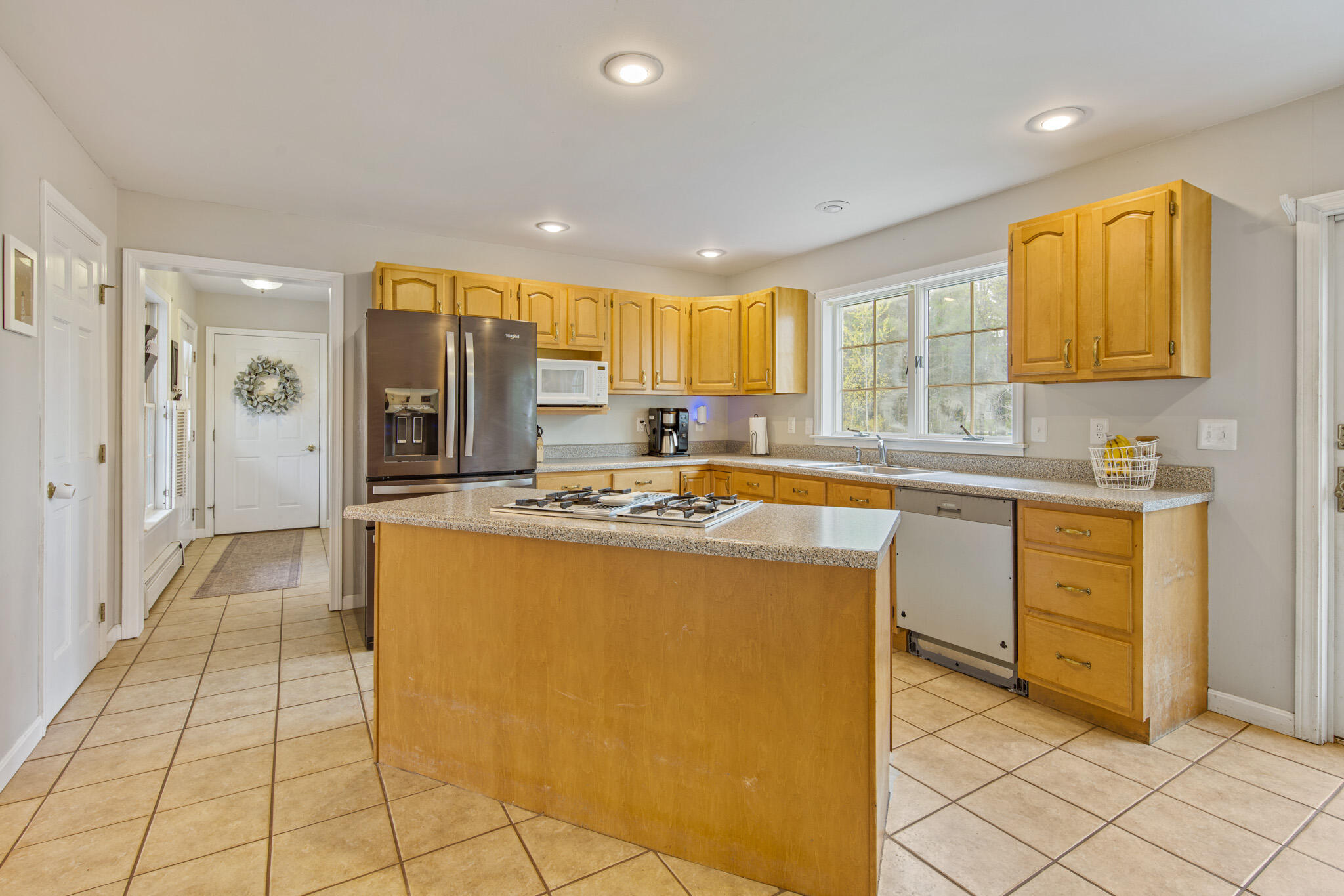 23 Frances Drive Hampden, ME 04444 - Photo 5 of 39 DSC_3079