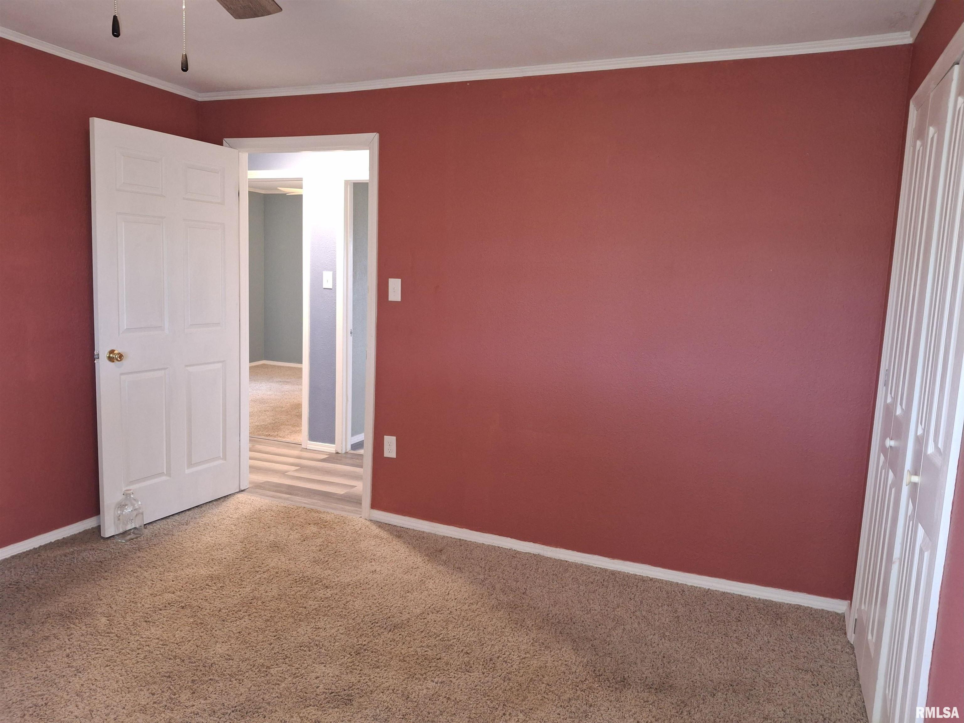 717 South 6th Avenue Canton, IL 61520 - Photo 23 of 32