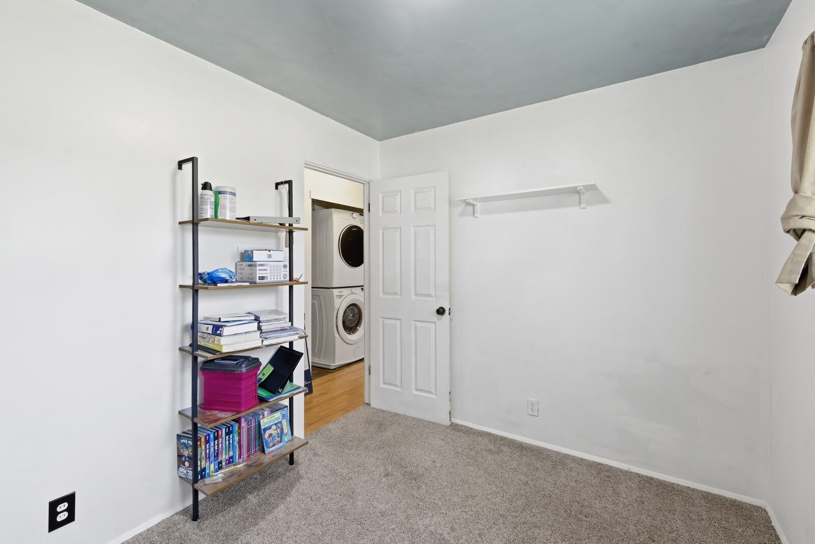 3075 Indiana Avenue Casper, WY 82609 - Photo 14 of 23