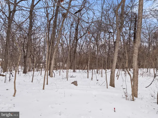 $365,000 | 111 Hosta Court, Martinsburg, WV 25401