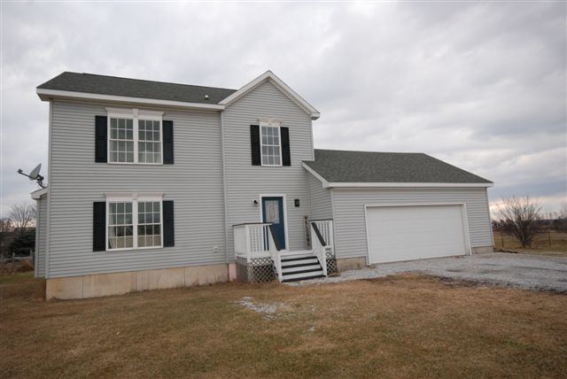 3 Andersen Lane Swanton, VT 05488 - Photo 2 of 33