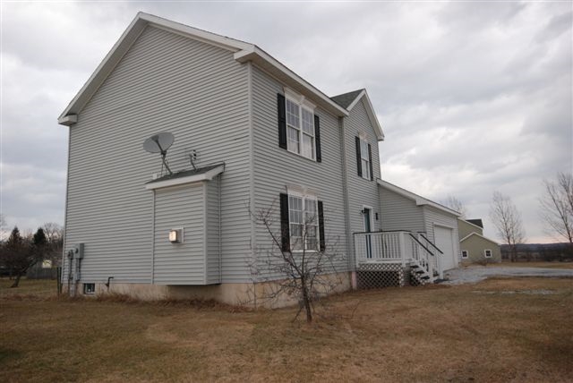 3 Andersen Lane Swanton, VT 05488 - Photo 4 of 33