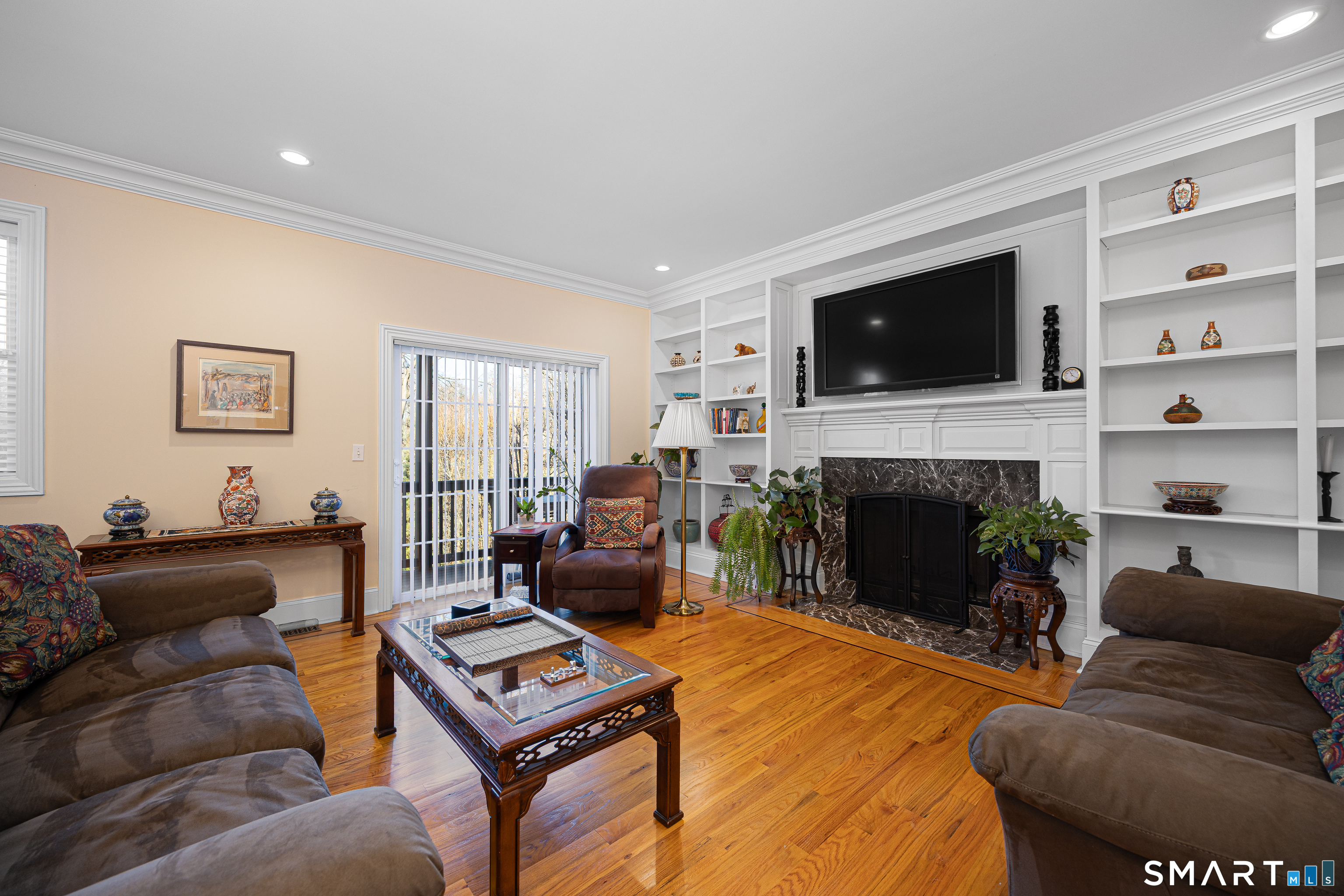 225 Flax Hill Road, Unit 2 Norwalk, CT 06854 - Photo 6 of 33