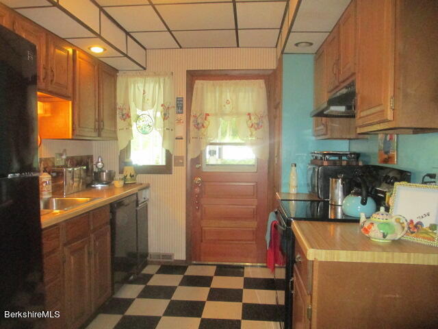 483 Otis Road Becket, MA 01223 - Photo 12 of 20 IMG_0620