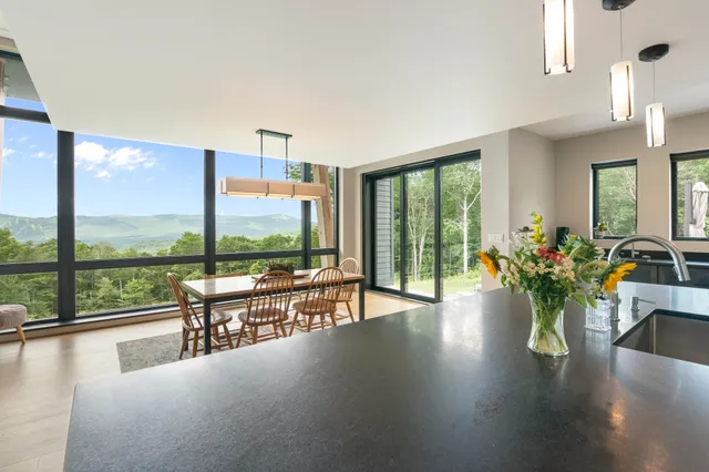 $1,939,000 | 136 Woodsman Extension, West Dover, VT 05356
