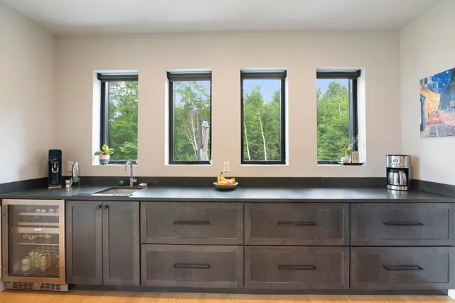 $1,939,000 | 136 Woodsman Extension, West Dover, VT 05356