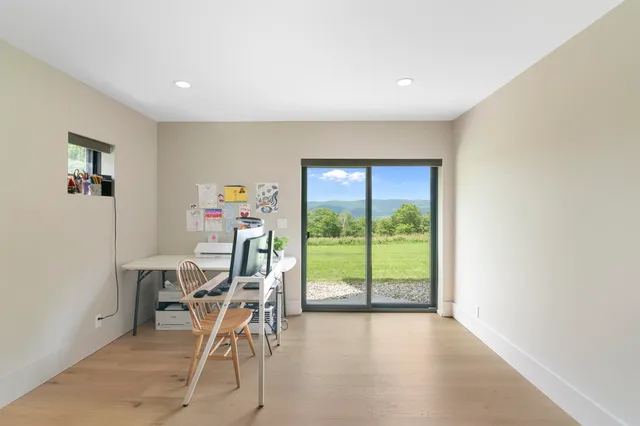 $1,939,000 | 136 Woodsman Extension, West Dover, VT 05356