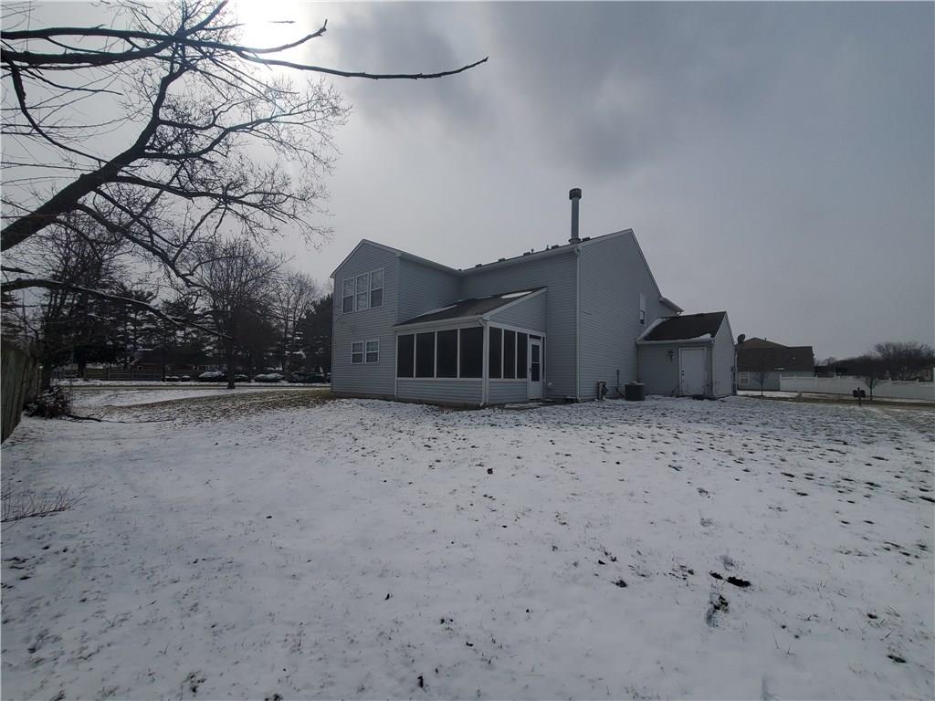 6942 Merritt Ridge Way Avon, IN 46123 - Photo 4 of 6