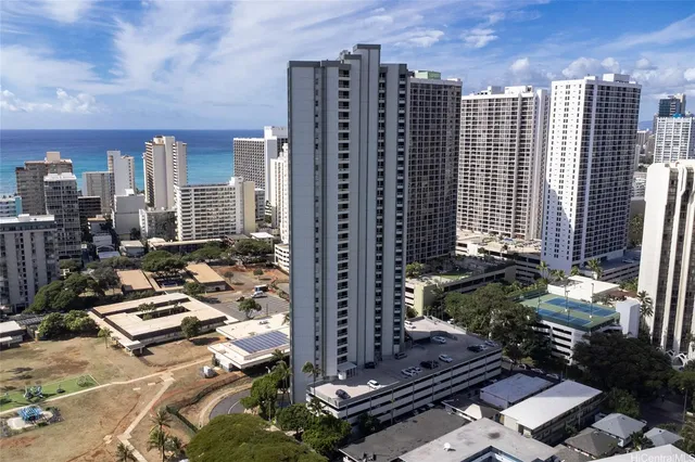 $586,000 | 2600 Pualani Way, Unit 103, Honolulu, HI 96815