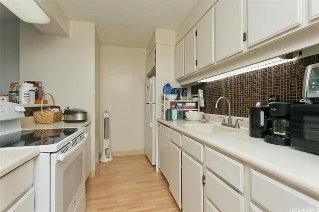 $586,000 | 2600 Pualani Way, Unit 103, Honolulu, HI 96815