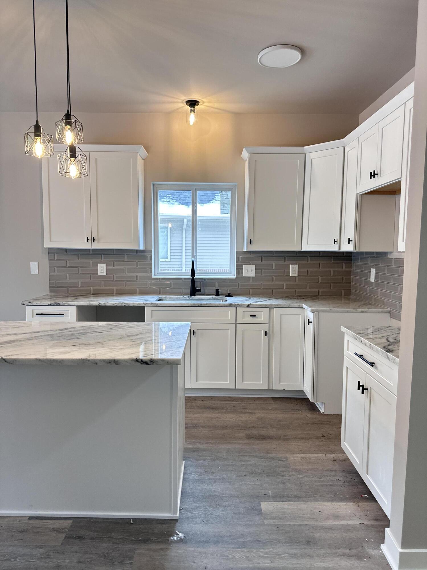 30815 Lower Ridge Drive New Boston, MI 48164 - Photo 5 of 19 IMG_6259