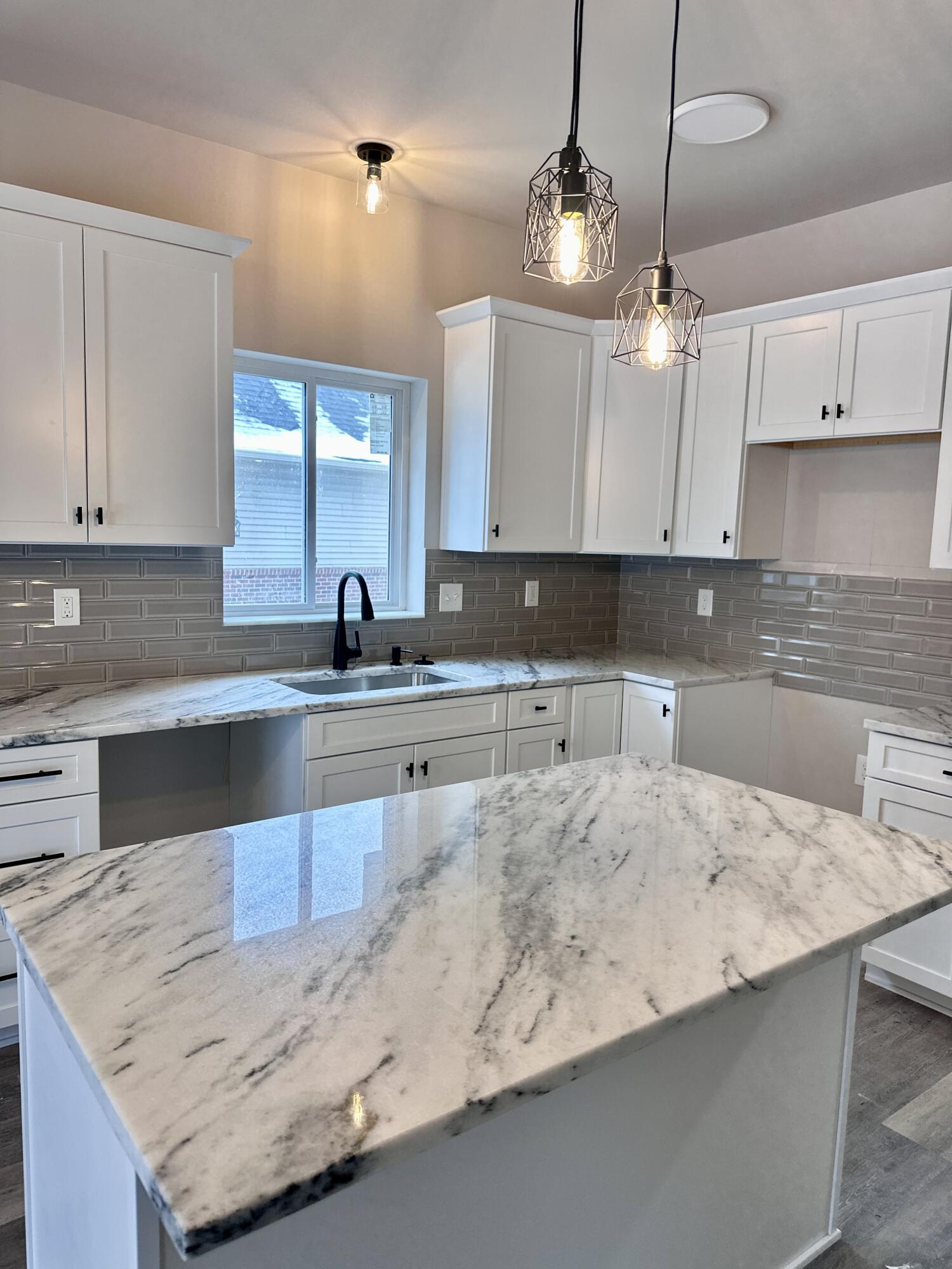 30815 Lower Ridge Drive New Boston, MI 48164 - Photo 6 of 19 IMG_6263
