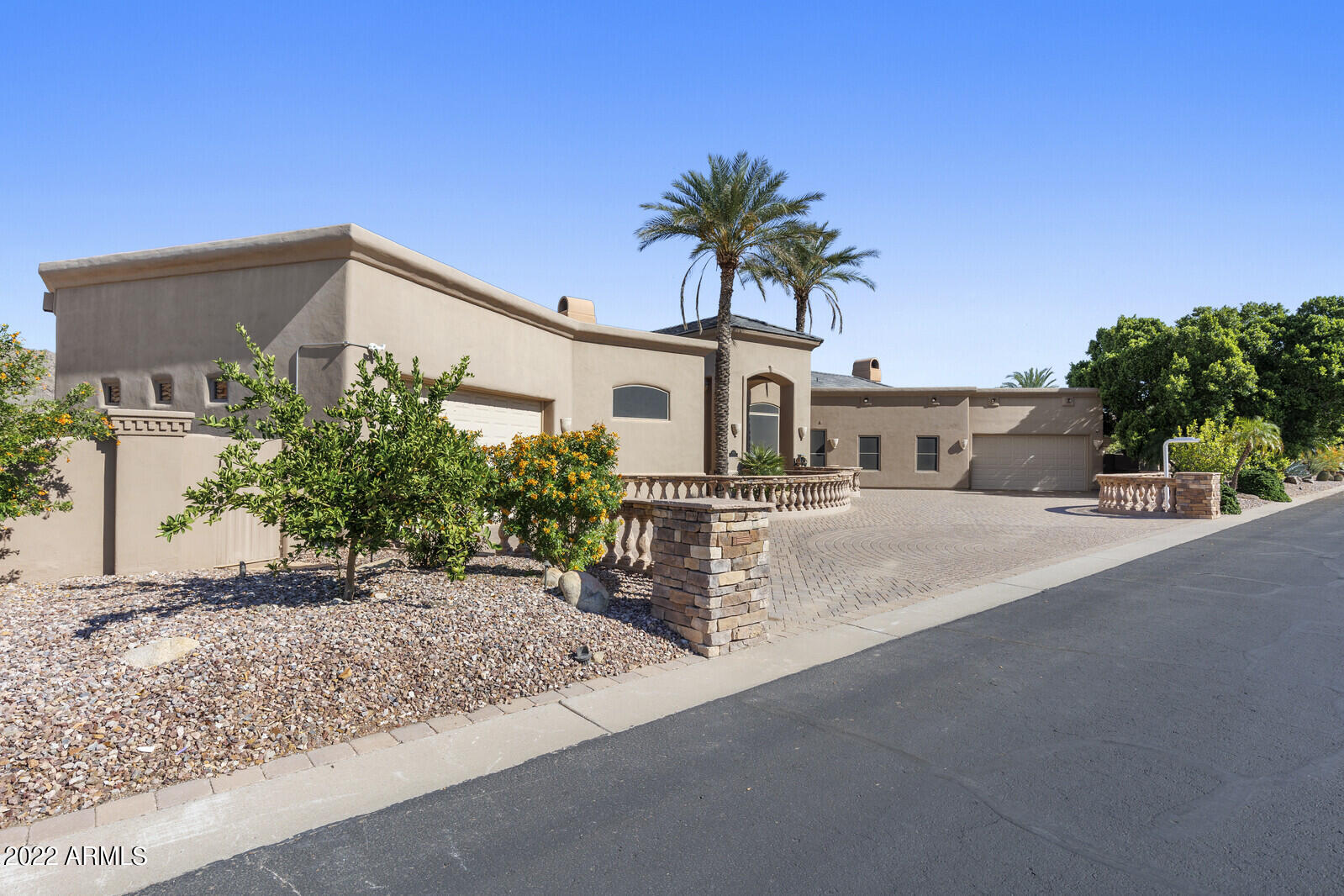 426 East Windmere Drive Phoenix, AZ 85048 - Photo 13 of 88 02_426_E_Windmere_Dr__02_mls