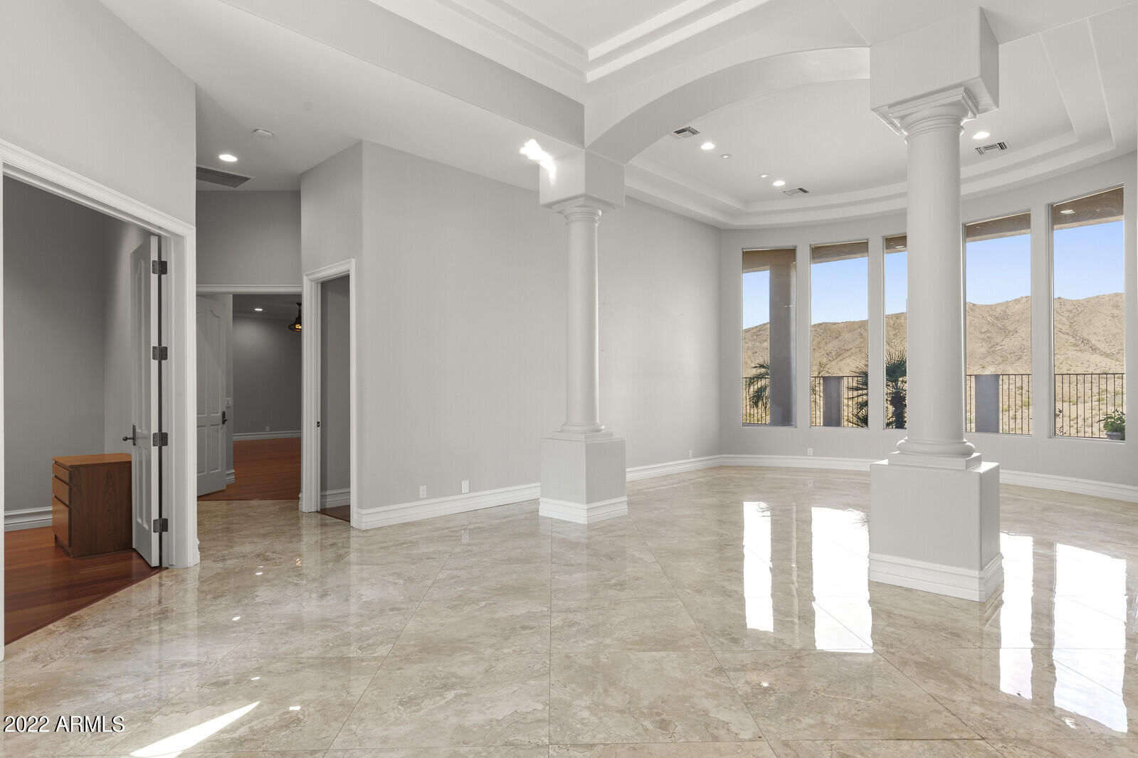 426 East Windmere Drive Phoenix, AZ 85048 - Photo 5 of 88 05_426_E_Windmere_Dr__05_mls