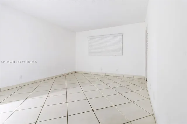 $242,000 | 4705 Southwest 62nd Avenue, Unit 104, Davie, FL 33314