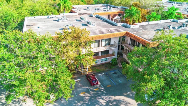 $242,000 | 4705 Southwest 62nd Avenue, Unit 104, Davie, FL 33314