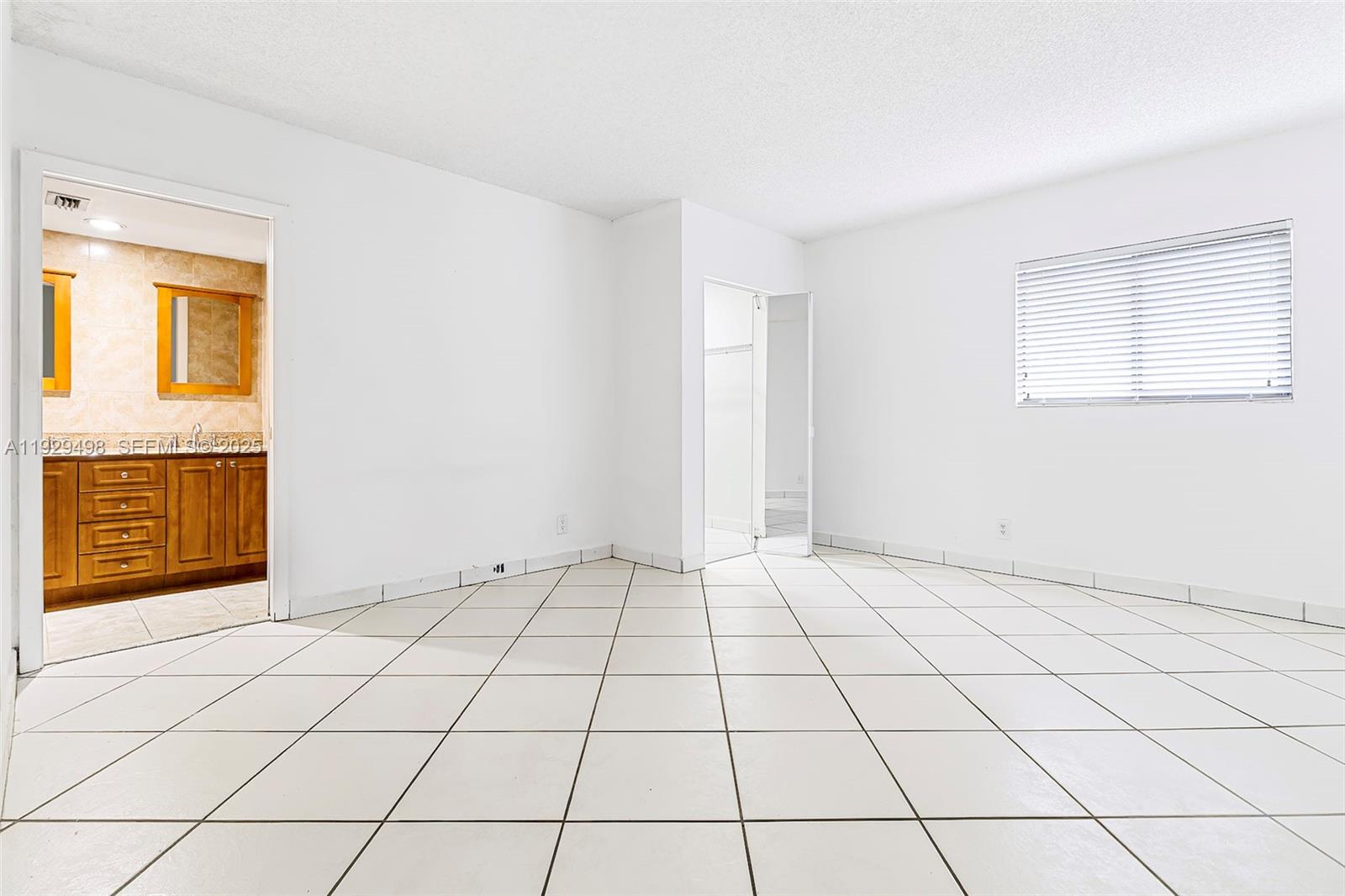 4705 Southwest 62nd Avenue, Unit 104 Davie, FL 33314 - Photo 9 of 25