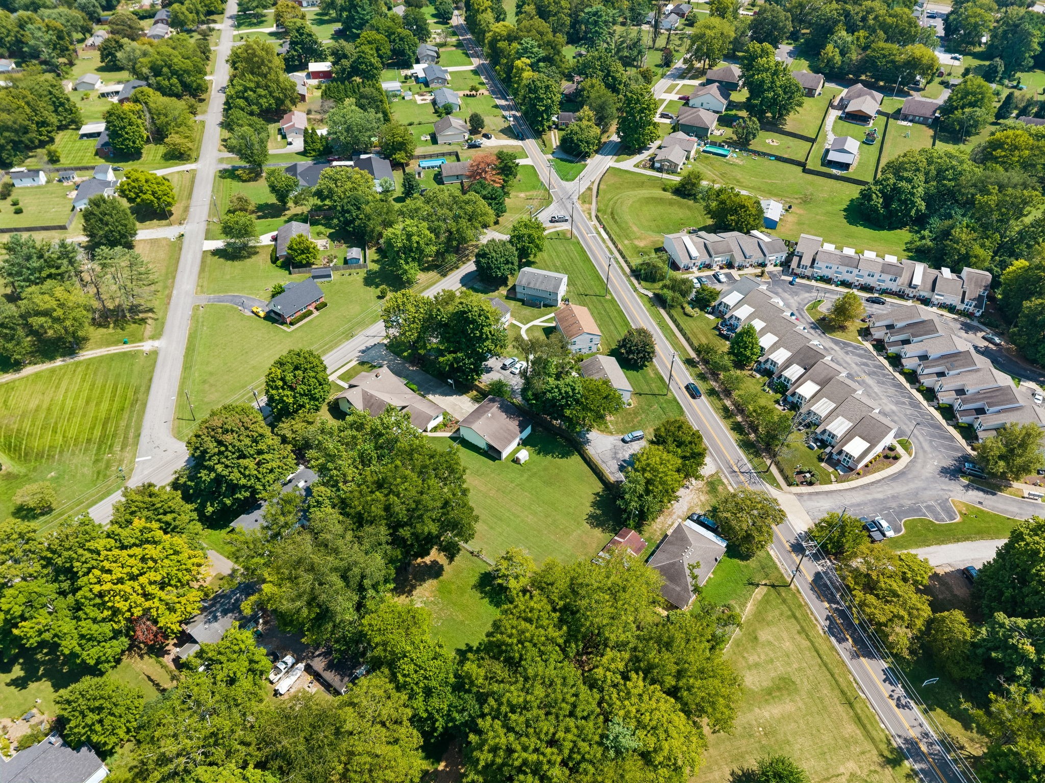 356 Beechcroft Road Spring Hill, TN 37174 - Photo 39 of 45 Gallery Image 39