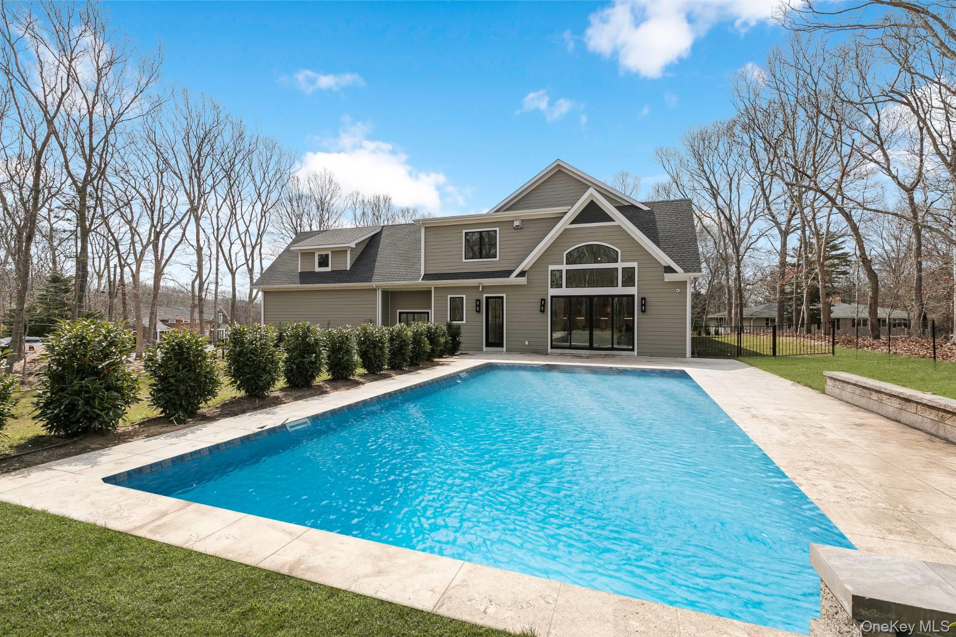 1355 Little Peconic Bay Road Cutchogue, NY 11935 - Photo 3 of 29