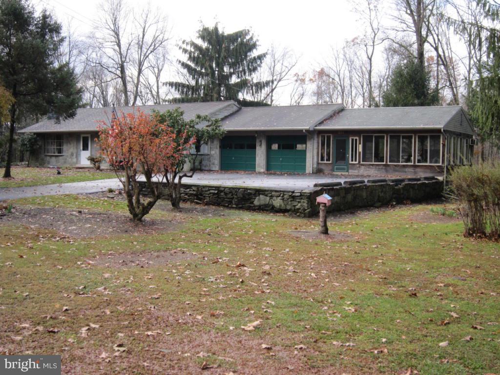 234 Acorn Lane Lititz, PA 17543 - Photo 3 of 21