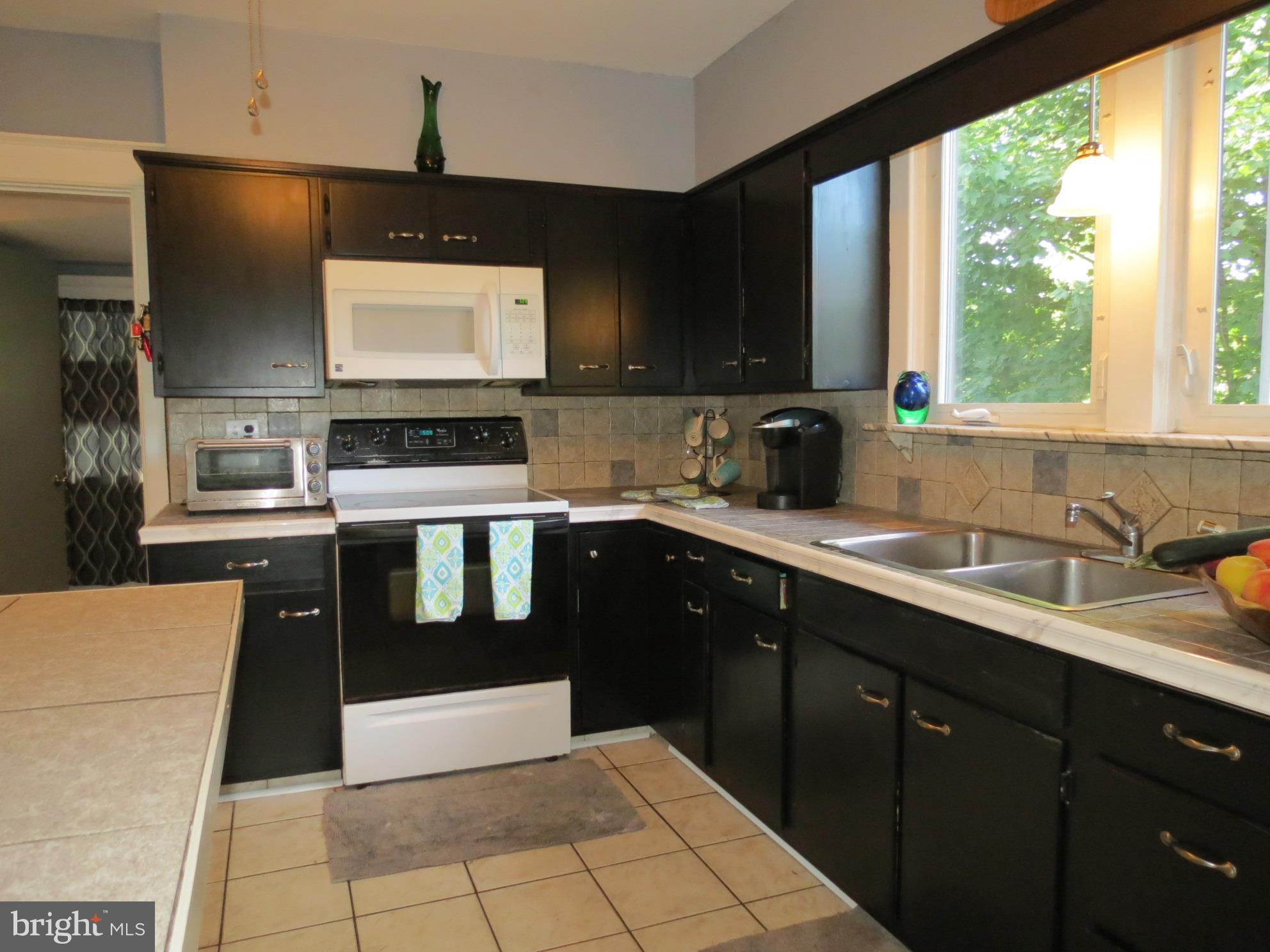 1162 South Main Road Vineland, NJ 08360 - Photo 5 of 13 Gallery Image 5