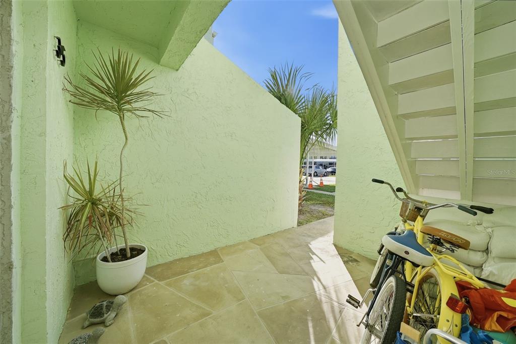 1 Windrush Boulevard, Unit 35 Indian Rocks Beach, FL 33785 - Photo 29 of 50