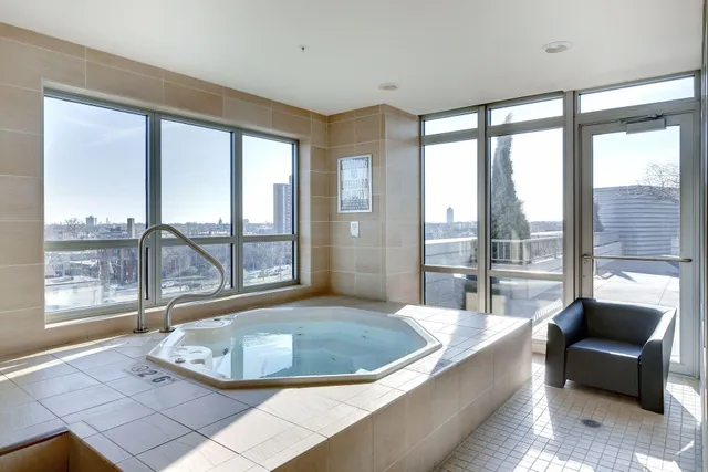 $1,695 | 929 Portland Avenue, Unit 205, Minneapolis, MN 55404