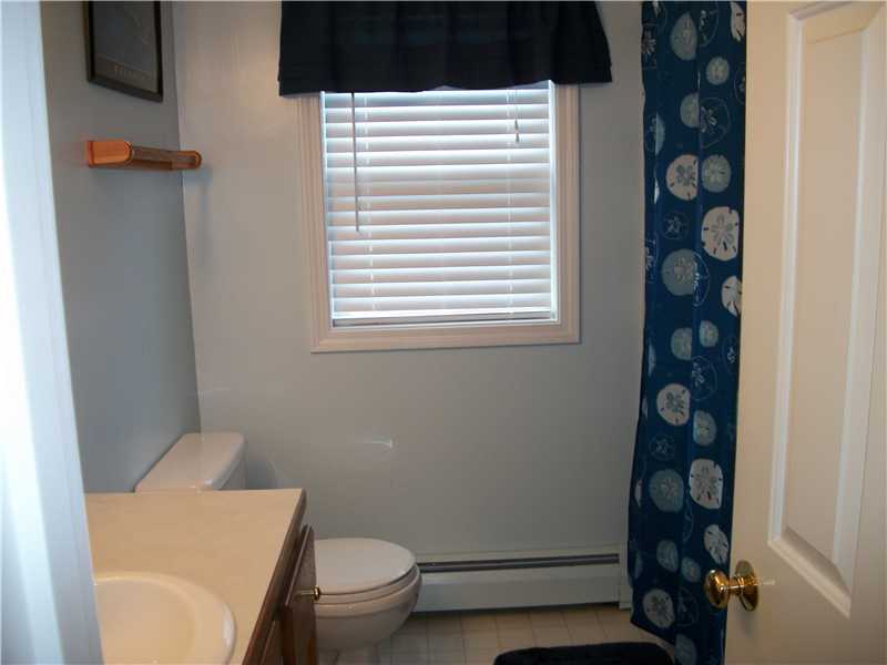 145 Deer Run Road Tiverton, RI 02878 - Photo 11 of 19 Master Bath/Spa.