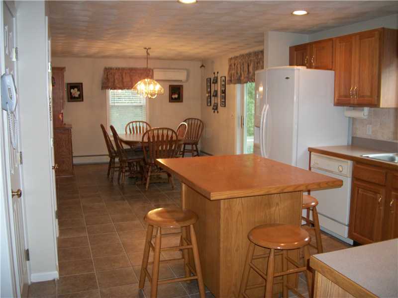 145 Deer Run Road Tiverton, RI 02878 - Photo 3 of 19 Kitchen.