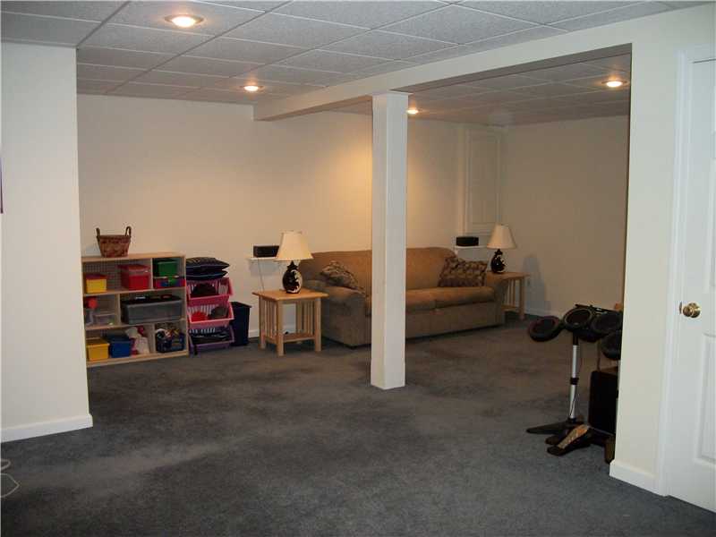 145 Deer Run Road Tiverton, RI 02878 - Photo 8 of 19 Den/Family/Great Room. Lower Level