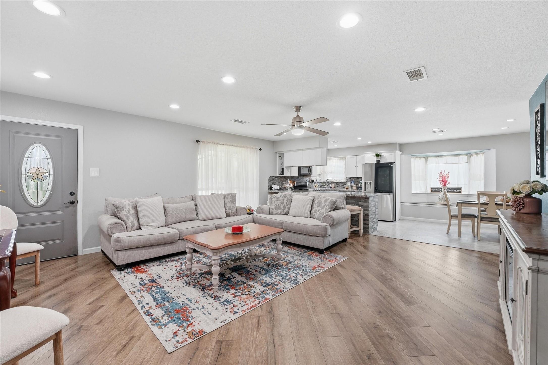 14403 Waterville Way Houston, TX 77015 - Photo 5 of 25