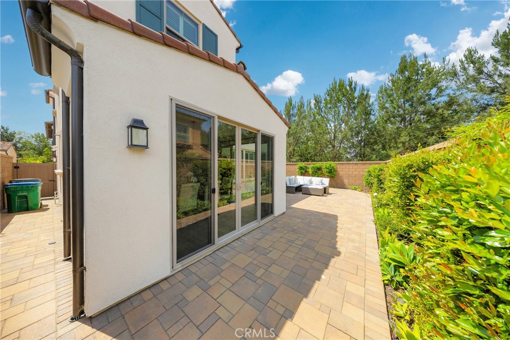 182 Frontier Irvine, CA 92620 - Photo 34 of 41 a view of a house with backyard and balcony