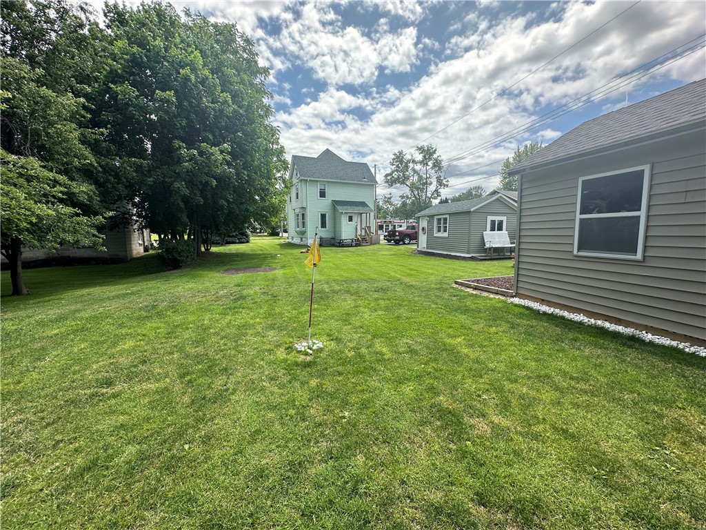 349 Clark Street Auburn, NY 13021 - Photo 5 of 25