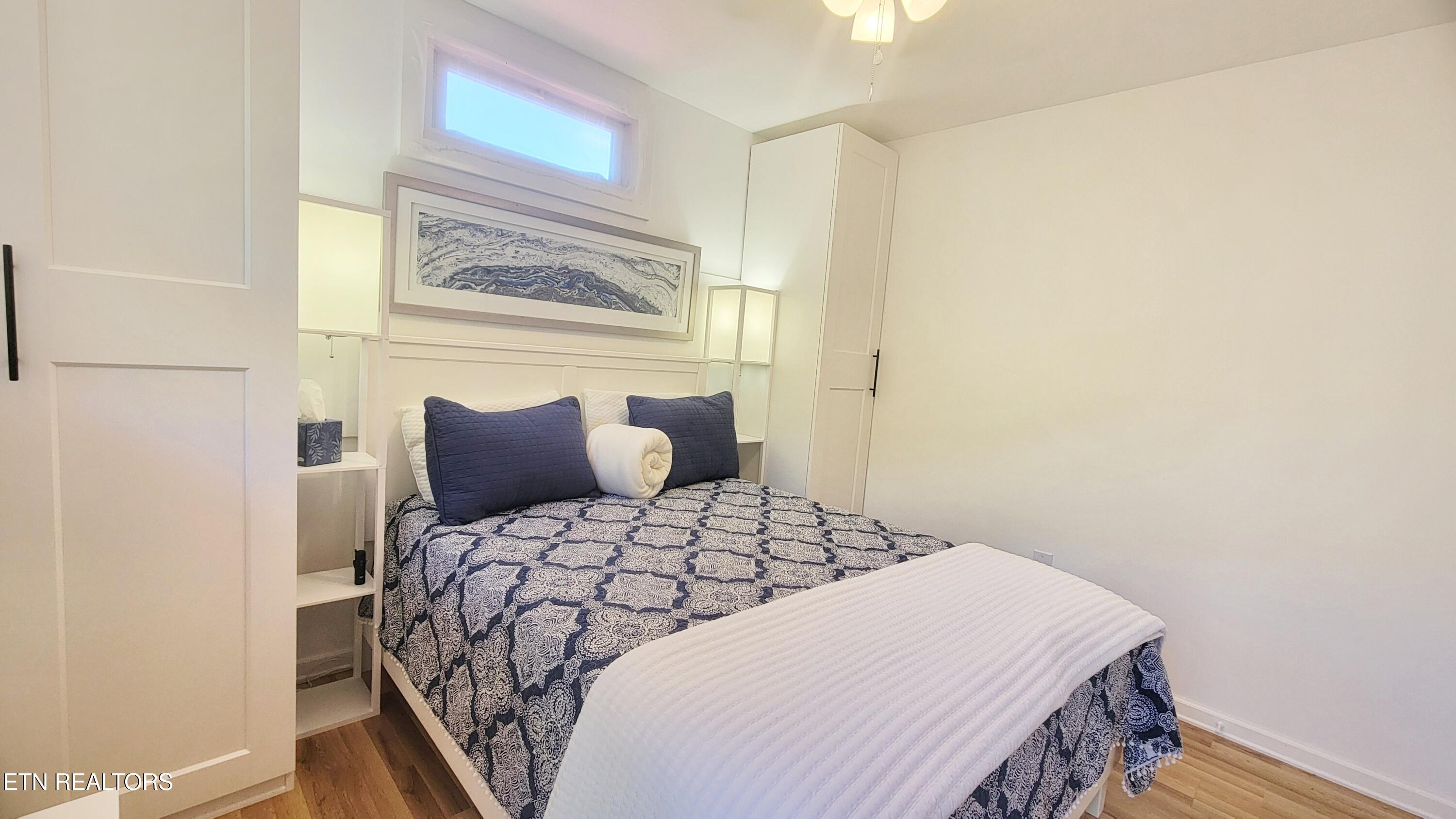 264 Curry Way Del Rio, TN 37727 - Photo 22 of 40 BEDROOM II