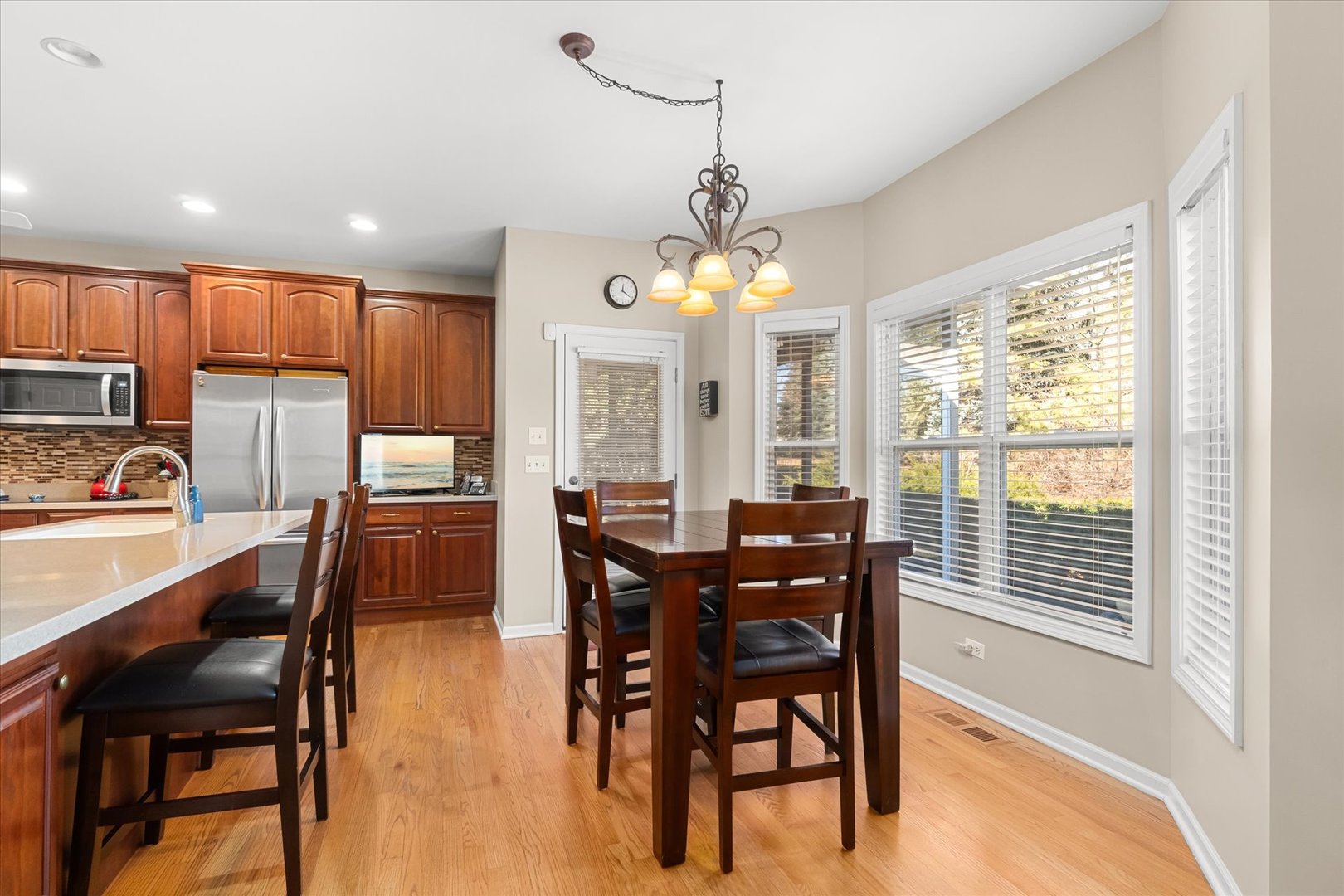 6 Winthrop New Road Sugar Grove, IL 60554 - Photo 7 of 38 a view of a dining room with furniture window and outside view