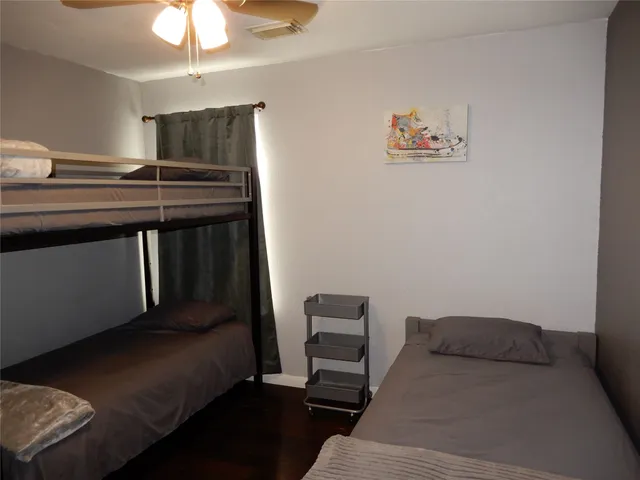 $1,975 | 10030 Victoria Falls Lane, Houston, TX 77075