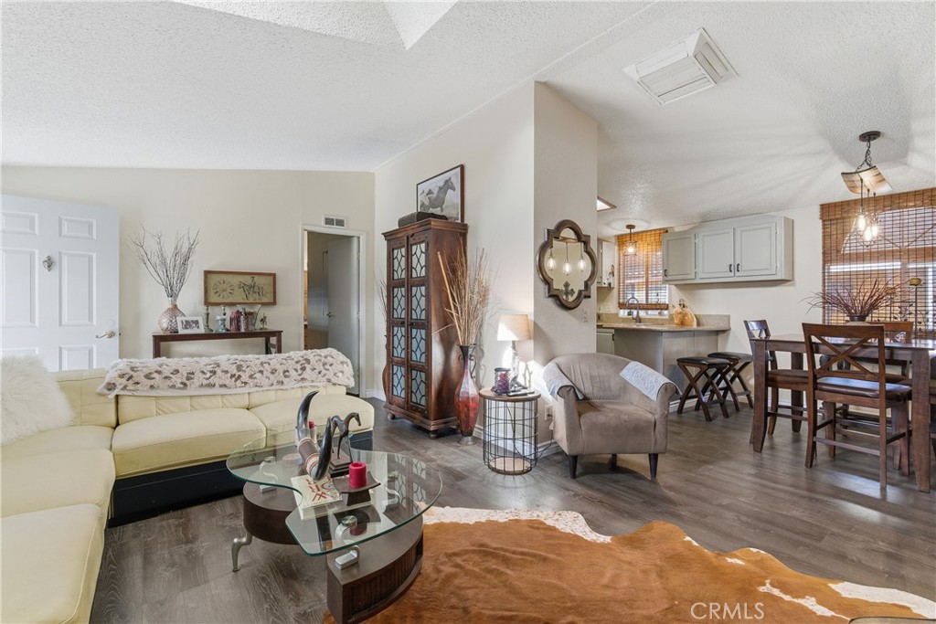 4800 Daleview Avenue, Unit 18 El Monte, CA 91731 - Photo 8 of 41