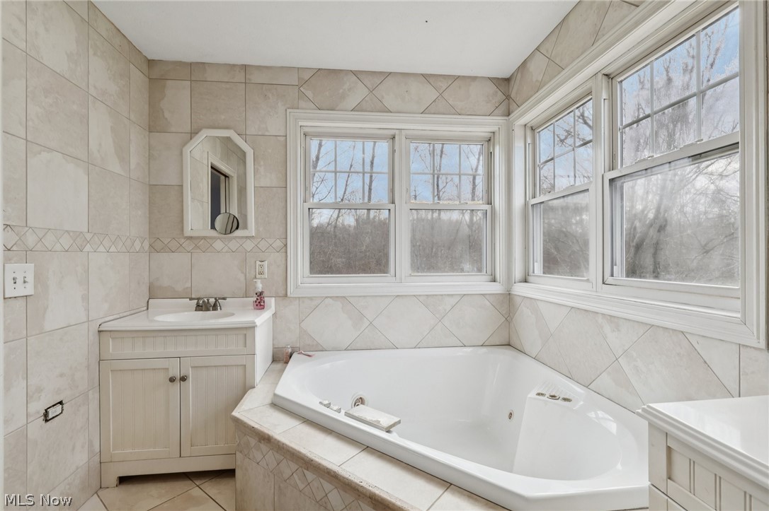 9877 Cutts Road Chardon, OH 44024 - Photo 27 of 50