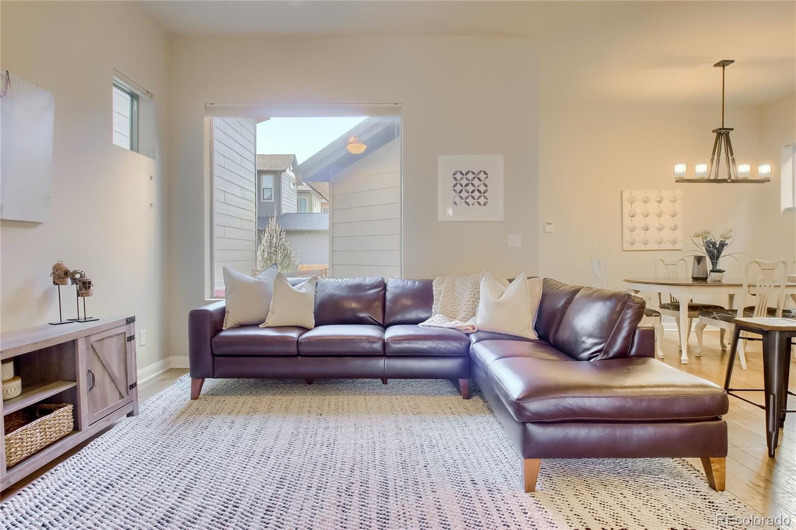 6779 Raritan Drive Denver, CO 80221 - Photo 3 of 50