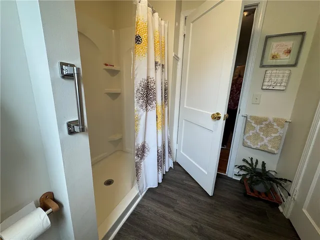 $182,000 | 422 East Savannah Street, Calhoun Falls, SC 29628