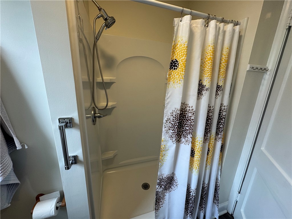 422 East Savannah Street Calhoun Falls, SC 29628 - Photo 12 of 21