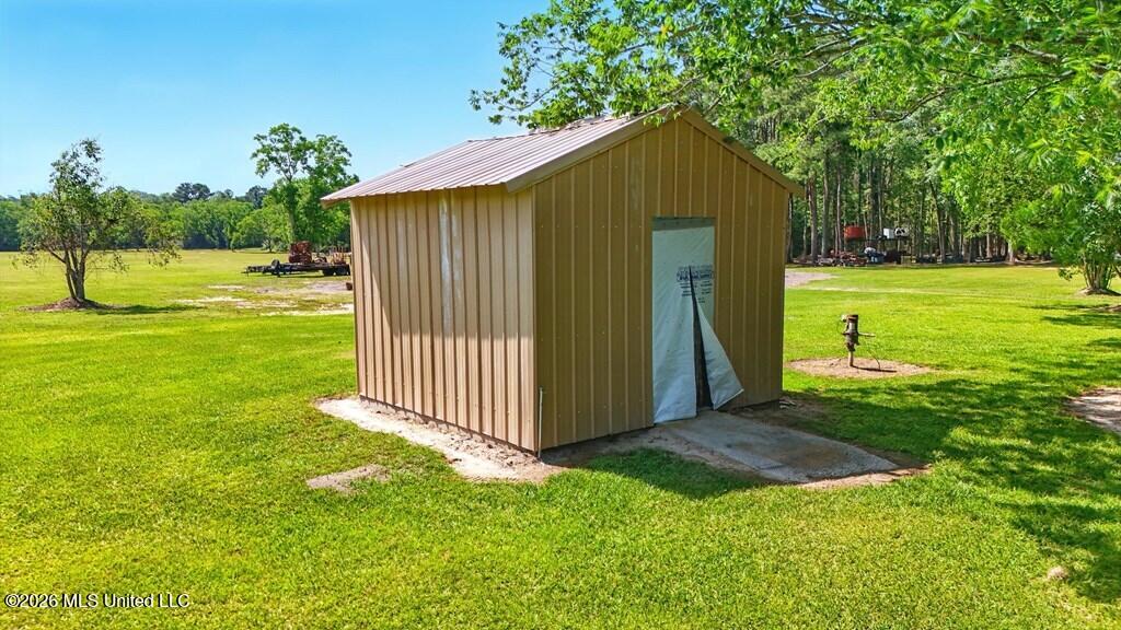 271 Bobby Lane Picayune, MS 39466 - Photo 2 of 11 187757_9