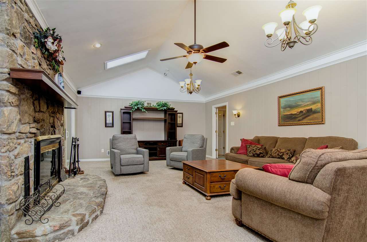 11429 Sycamore Farms Road Collierville, TN 38017 - Photo 9 of 25 Gallery Image 9