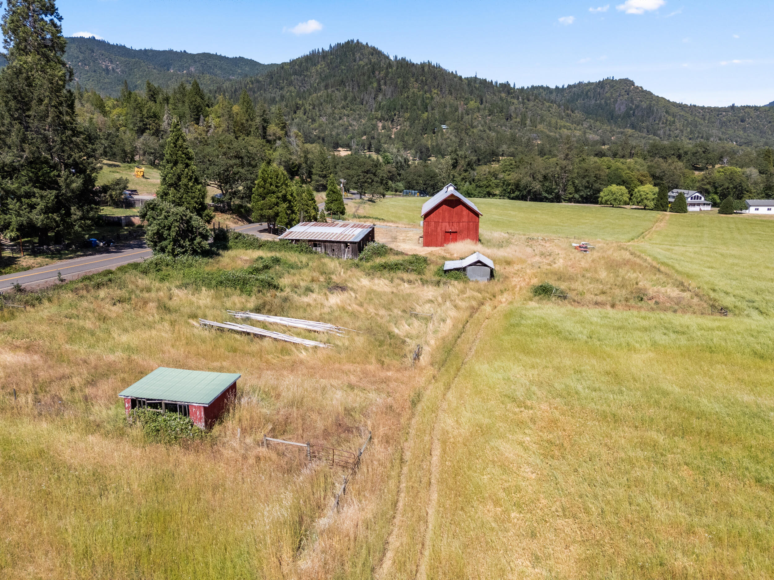 13500 East Evans Creek Road Rogue River, OR 97537 - Photo 73 of 78