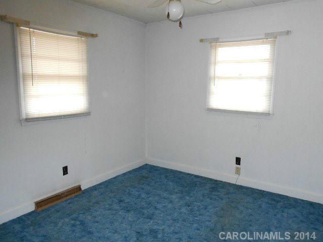 571 Walser Road, Unit 5 Lexington, NC 27295 - Photo 3 of 8 Gallery Image 3